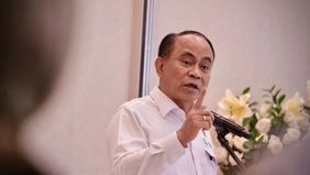 Menteri Koperasi dan UKM, Budi Arie Setiadi, menekankan pentingnya penguatan kelembagaan Koperasi Desa/Kelurahan (Kopdes/Kel) Merah Putih serta perlunya menunjukkan hasil konkret dari implementasi program tersebut di lapangan.