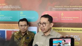 Menteri Kebudayaan, Fadli Zon, menyatakan persetujuannya terhadap pandangan Menteri Pendidikan Dasar dan Menengah, Abdul Mu’ti, mengenai potensi dampak negatif dari permainan daring Roblox terhadap anak-anak.