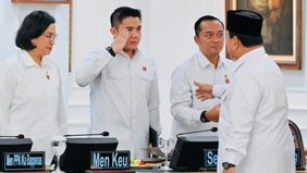 Sekretaris Kabinet (Seskab) Teddy Indra Wijaya menyampaikan Sidang Kabinet Paripurna kedelapan yang digelar oleh Pemerintah dimanfaatkan sebagai sarana untuk menilai kembali capaian kerja selama sepuluh bulan pertama masa pemerintahan. 