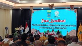 Presiden RI Prabowo Subianto memberikan bantuan 2.200 unit rumah bagi Provinsi Papua Pegunungan sebagai upaya mendukung terpenuhinya standar hidup sehat dan layak bagi masyarakat yang tersebar di delapan kabupaten wilayah tersebut.