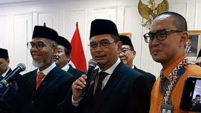 Belakangan ini, publik diramaikan oleh isu mengenai kewajiban membayar royalti atas pemutaran suara alam, termasuk kicauan burung di kafe dan restoran.