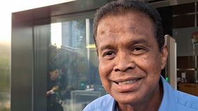 Ia pernah menjadi Ketua DPP Partai Golkar