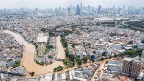 Menteri Koordinator Bidang Pembangunan Manusia dan Kebudayaan (Menko PMK), Pratikno, mengingatkan seluruh pemangku kepentingan untuk meningkatkan kewaspadaan terhadap kemungkinan terjadinya banjir di wilayah Jabodetabek.