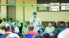 Menteri Transmigrasi M. Iftitah Sulaiman Suryanagara menegaskan Sekolah Rakyat menjadi salah satu terobosan strategis dalam pembangunan manusia di kawasan transmigrasi. 