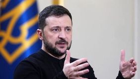 Presiden Ukraina Volodymyr Zelenskyy menyatakan bahwa dirinya tidak akan mengakui hasil dari pertemuan yang direncanakan antara Presiden Rusia Vladimir Putin dan mantan Presiden Amerika Serikat Donald Trump, jika diskusi tersebut berlangsung tanpa ke