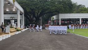 Menjelang peringatan Hari Ulang Tahun (HUT) Kemerdekaan Republik Indonesia ke-80, berbagai persiapan terus dimatangkan di Kompleks Istana Negara, Jakarta.