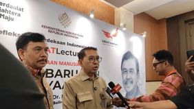 Menteri Kebudayaan Fadli Zon mengumumkan bahwa peluncuran buku Sejarah Indonesia hasil penulisan ulang akan dilakukan pada Oktober mendatang.