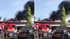 Informasi dari Dinas Pemadam Kebakaran dan Penyelamatan (DPKP) Kota Medan menyebutkan, laporan kejadian diterima pukul 08.17 WIB. Tim pemadam langsung bergerak dan tiba di lokasi pukul 08.20 WIB.