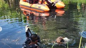 Laporan tersebut atas nama M. Rio Wibowo (23 tahun), dilaporkan tenggelam sekitar pukul 03.00 WIB di Sungai Sragi Lama, perbatasan Desa Samong dan Pekalongan. Pada sata kejadian, menurut saksi mata korban sempat terpeleset lalu ditolong, namun setela