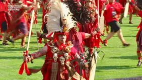 17 Agustus 2025 Kerukunan Keluarga Kawanua (KKK) mencatat sejarah dalam Peringatan HUT ke-80 Kemerdekaan RI. Untuk pertama kalinya Tari Kabasaran — tarian perang tradisional Minahasa — tampil megah di halaman Istana Merdeka, Minggu (17/8/2025) petang