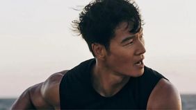 Kim Jong Kook, anggota grup musik legendaris TURBO, tengah jadi sorotan karena kabar mengenai calon istrinya yang dikabarkan bukan berasal dari dunia hiburan. Berdasarkan laporan Sport Chosun pada Selasa 19 Agustus 2025, sosok calon pendamping hidupn