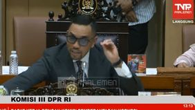 Momen ini terjadi saat rapat Komisi III DPR RI dengan KPK