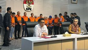 Komisi Pemberantasan Korupsi (KPK) mengungkapkan adanya praktik pemerasan dalam pengurusan sertifikat keselamatan dan kesehatan kerja (K3) di Kementerian Ketenagakerjaan, yang membuat tarif resmi Rp275.000 melonjak hingga Rp6 juta, melibatkan Wakil M