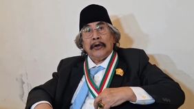 Penyanyi senior Jaja Miharja menceritakan persiapan kilatnya saat akan pergi ke Istana untuk bertemu presiden Prabowo.