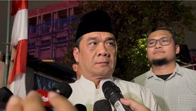 Wakil Menteri Desa dan Pembangunan Daerah Tertinggal, Ahmad Riza Patria, mengungkapkan kisah hidup almarhum Alfan Kurniawan yang menjadi korban insiden kendaraan taktis Brimob di Jakarta. Seusai mendampingi Presiden Prabowo Subianto takziah di rumah 