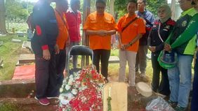 Presiden Konfederasi Serikat Pekerja Indonesia (KSPI) sekaligus Ketua Partai Buruh, Said Iqbal, menyerukan penyelesaian damai terkait tragedi yang menimpa pengemudi ojek online (ojol) Affan Kurniawan.