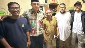 Anggota DPRD DKI Jakarta, Hardiyanto Kenneth, mengajak masyarakat untuk menjaga kedamaian dan tidak mudah terprovokasi, sambil tetap kritis terhadap nilai keadilan dan kemanusiaan, menyusul peristiwa tragis yang menimpa pengemudi ojek daring, almarhu