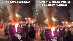 Petugas kepolisian yang berjaga langsung menembakkan air untuk mengurai massa. Merespon halauan polisi, massa aksi kemudian membalas dengan melempari petugas dengan benda keras.