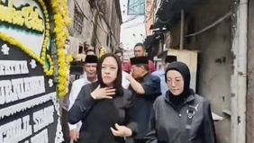 Ketua DPR RI, Puan Maharani, mendatangi rumah duka Affan Kurniawan, pengemudi ojek online yang meninggal dunia setelah dilindas mobil taktis Barracuda.