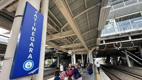  PT Kereta Api Indonesia (Persero) Daerah Operasi 1 Jakarta kembali menerapkan pemberhentian Kereta Api Jarak Jauh (KAJJ) yang berangkat dari Stasiun Gambir dan Pasar Senen di Stasiun Jatinegara mulai Minggu ini hingga Selasa, 2 September 2025. 