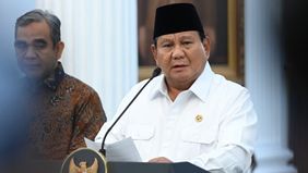 Presiden Prabowo Subianto meminta pimpinan DPR RI agar secara langsung mengundang perwakilan dari kelompok-kelompok demonstran, termasuk mahasiswa, pengemudi ojek online (ojol), serikat buruh, hingga koalisi masyarakat sipil, guna berdialog.