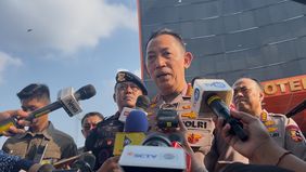 Kapolri Jenderal Listyo Sigit Prabowo mengucapkan terima kasih kepada Presiden Prabowo atas perhatian kepada anggota polisi yang mengalami luka-luka saat bertugas untuk mengamankan demo.