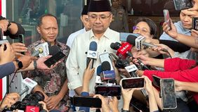  Komisi Pemberantasan Korupsi (KPK) tengah menyelidiki dugaan adanya calon jemaah haji khusus yang baru mendaftar namun bisa langsung diberangkatkan tanpa harus mengikuti antrean. Penelusuran ini merupakan bagian dari kasus dugaan korupsi terkait pen