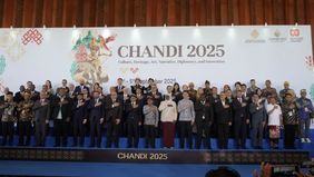 Menteri Kebudayaan (Menbud) Fadli Zon secara resmi membuka forum internasional Culture, Heritage, Art, Narrative, Diplomacy, and Innovation (Chandi) 2025 sebagai sarana promosi budaya Indonesia di tingkat global.