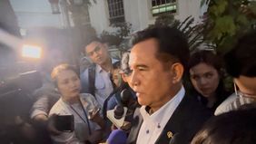 Menko Hukum, HAM, Imigrasi, dan Pemasyarakatan, Yusril Ihza Mahendra, memastikan bahwa pemerintah menjamin kebebasan masyarakat untuk menyampaikan aspirasi melalui unjuk rasa sepanjang dilakukan secara damai.