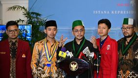 Para perwakilan mahasiswa dari berbagai organisasi menyampaikan apresiasi atas kesempatan berdialog langsung dengan jajaran pemerintah usai menghadiri silaturahmi bersama Menteri Sekretaris Negara Prasetyo Hadi
