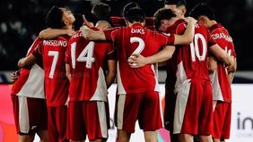 Sejumlah pemain Timnas Indonesia kompak mengucapkan selamat kepada Erick Thohir setelah dilantik menjadi Menteri Pemuda dan Olahraga (Menpora) di Istana Negara pada Rabu kemarin, 17 September 2025.