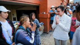 Menteri Pariwisata (Menpar) Widiyanti Putri Wardhana turut mendampingi Presiden Prabowo Subianto meninjau sejumlah titik banjir di Bali pada Sabtu, 13 September 2025, termasuk kawasan Jalan Gajah Mada, Denpasar.