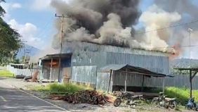 Kepolisian Daerah (Polda) Papua mengonfirmasi bahwa kerusuhan yang berlangsung di Elelim, Kabupaten Yalimo, Papua Pegunungan, pada Selasa 16 September 2025, mengakibatkan delapan orang mengalami luka-luka.