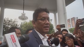Menteri Keuangan Purbaya Yudhi Sadewa menegaskan bahwa dana Rp200 triliun yang dipindahkan pemerintah bukan berasal dari pinjaman maupun SILPA, melainkan sekadar penggeseran dana dari bank sentral ke bank umum. 
