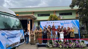 Kementerian Pedagangan (Kemendag) melepas ekspor perdana produk kerajinan serat alam ramah lingkungan berbahan pelepah pisang dan eceng gondok Pelaku UMKM Kebumen, Jawa Tengah ke Amerika Serikat (AS). 
