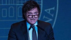 Ribuan warga Argentina turun ke jalan di pusat kota Buenos Aires pada Rabu untuk menolak keputusan Presiden Javier Milei yang memveto rancangan undang-undang mengenai tambahan dana bagi universitas dan Rumah Sakit Anak Garrahan.