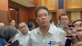 Menteri Keuangan (Menkeu) Purbaya Yudhi Sadewa merespons kabar kenaikan gaji Aparatur Sipil Negara (ASN) pada tahun ini.

