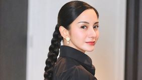 Kirana Larasati raih posisi second runner up di ajang Miss Universe Indonesia 2025.