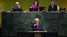 Presiden Amerika Serikat (AS) Donald Trump menegaskan pada Kamis, 25 September 2025 bahwa dirinya tidak akan memberikan izin bagi Israel untuk melakukan aneksasi atas Tepi Barat. Pernyataan itu disampaikan di tengah upaya mencari kesepakatan gencatan