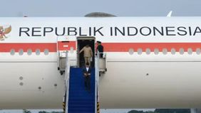 Presiden RI Prabowo Subianto telah tiba kembali di Indonesia usai menjalani lawatan luar negeri ke empat negara. Pesawat kepresidenan PK-GIG yang membawanya mendarat di Base Ops TNI AU Lanud Halim Perdanakusuma