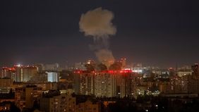 Rusia melancarkan ratusan serangan drone dan rudal ke Kyiv dan wilayah lain di Ukraina pada Minggu dini hari, menewaskan sedikitnya empat orang serta melukai puluhan lainnya, dalam salah satu serangan terbesar ke ibu kota.
