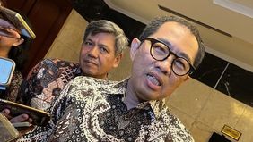 Wakil Menteri Perindustrian (Wamenperin) Faisol Riza menyatakan bahwa keputusan Menteri Keuangan Purbaya Yudhi Sadewa untuk tidak menaikkan tarif Cukai Hasil Tembakau (CHT) pada tahun 2026 merupakan bentuk nyata dari keberpihakan pemerintah terhadap 