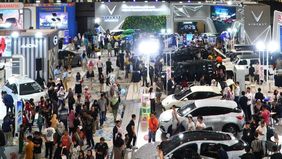 Antusiasme Masyarakat Yang Hadir Di GIIAS Semarang 2025 Membuktikan Minat Terhadap Industri Otomotif Masih Sangat Tinggi.
