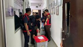 Kejaksaan Tinggi Kepulauan Riau (Kejati Kepri) menggeledah kantor PT Bias Delta Pratama di Kota Batam, Senin, 29 September 2025, terkait dugaan tindak pidana korupsi pengelolaan Penerimaan Negara Bukan Pajak (PNBP) jasa pemandu dan penundaan kapal ya