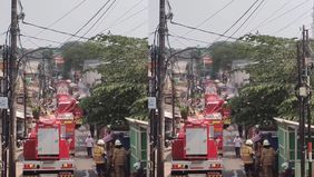 Musibah tersebut diketahui terjadi sekitar pukul 12.50 WIB. Penyebab kebakaran masih dalam penyelidikan.