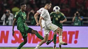 Pelatih tim nasional Indonesia, Patrick Kluivert, menegaskan bahwa timnya akan fokus mempertajam eksekusi bola mati (set piece) sebagai salah satu strategi untuk menundukkan Arab Saudi dalam laga perdana putaran keempat Kualifikasi Piala Dunia 2026.