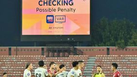 Federasi Sepak Bola Dunia (FIFA) resmi menerapkan teknologi Football Video Support (FVS) pada sejumlah turnamen kelompok umur yang digelar tahun ini, seperti Piala Dunia U-20 2025, Piala Dunia U-17 Putri 2025, dan Piala Dunia U-17 2025.