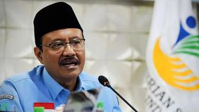 Menteri Sosial Saifullah Yusuf mengumumkan bahwa mulai tahun 2025 pemerintah akan membangun 100 Sekolah Rakyat (SR) secara permanen di berbagai wilayah Indonesia. Program ini menjadi salah satu prioritas nasional untuk memperluas akses pendidikan bag
