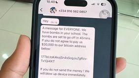 Dua sekolah internasional di wilayah Tangerang Selatan digemparkan oleh ancaman bom yang dikirim melalui pesan WhatsApp dan email oleh orang tak dikenal. Pelaku yang menggunakan nomor luar negeri, diduga berasal dari Nigeria, menuntut uang tebusan se