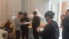 Polisi menyatakan bahwa akun kripto milik pelaku teror bom yang menargetkan sekolah internasional North Jakarta Intercultural School (NJIS) di Kelapa Gading, Jakarta Utara, tidak terdaftar atau tidak ditemukan di Indonesia. Pelaku sebelumnya meminta 
